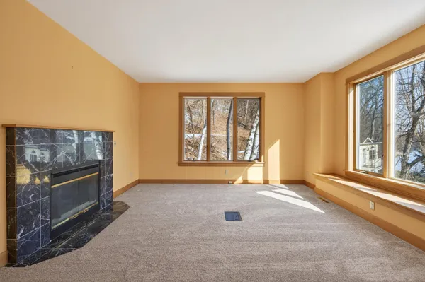 $729,000 | 104 Forest Oak Court, Winona, MN 55987