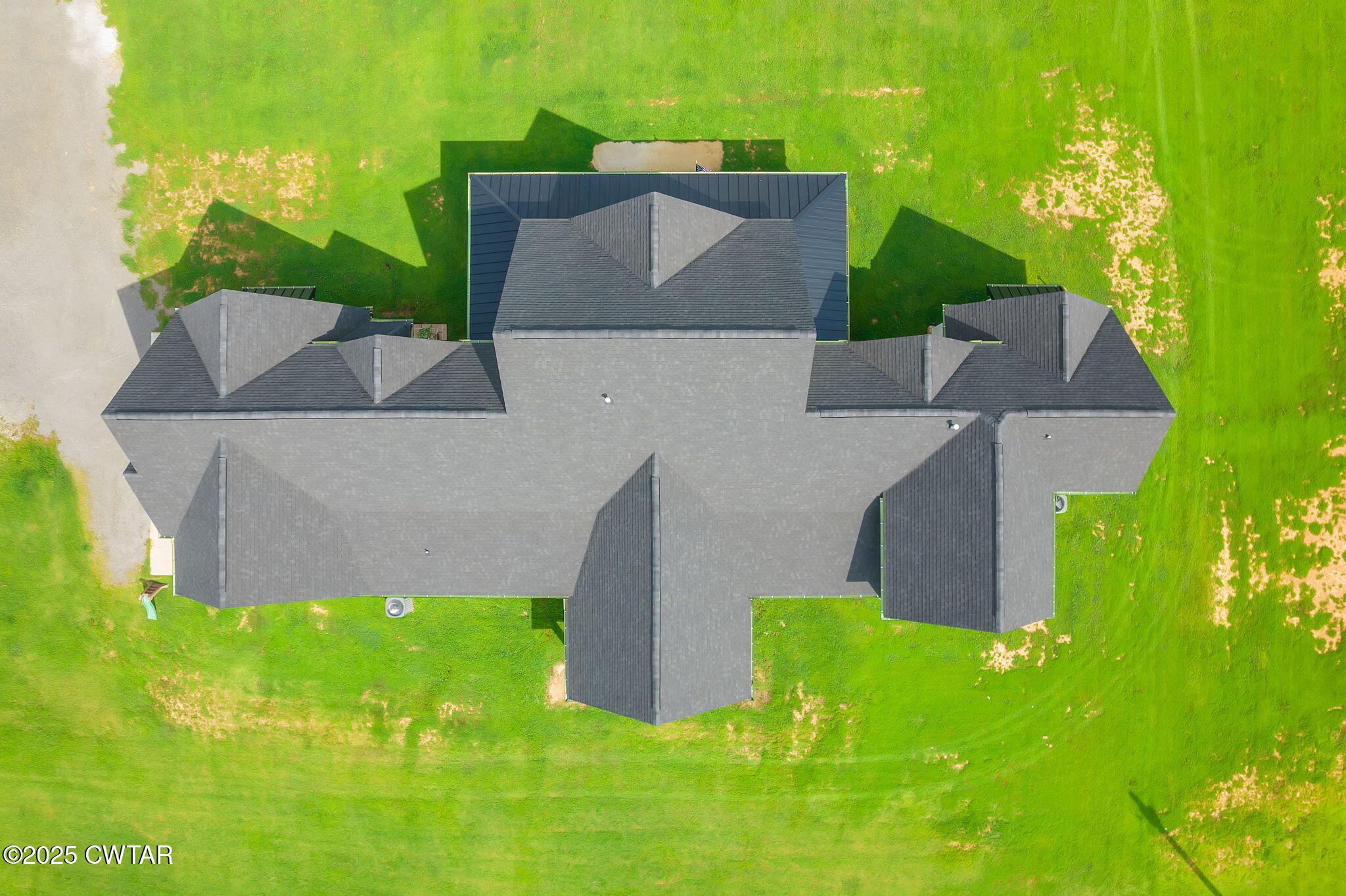 1644 Dr Conyers Road Friendship, TN 38034 - Photo 41 of 43 an aerial view of a house