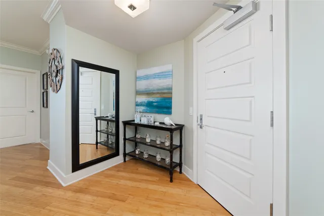 $950,000 | 801 East Beach Drive, Unit TW1004, Galveston, TX 77550