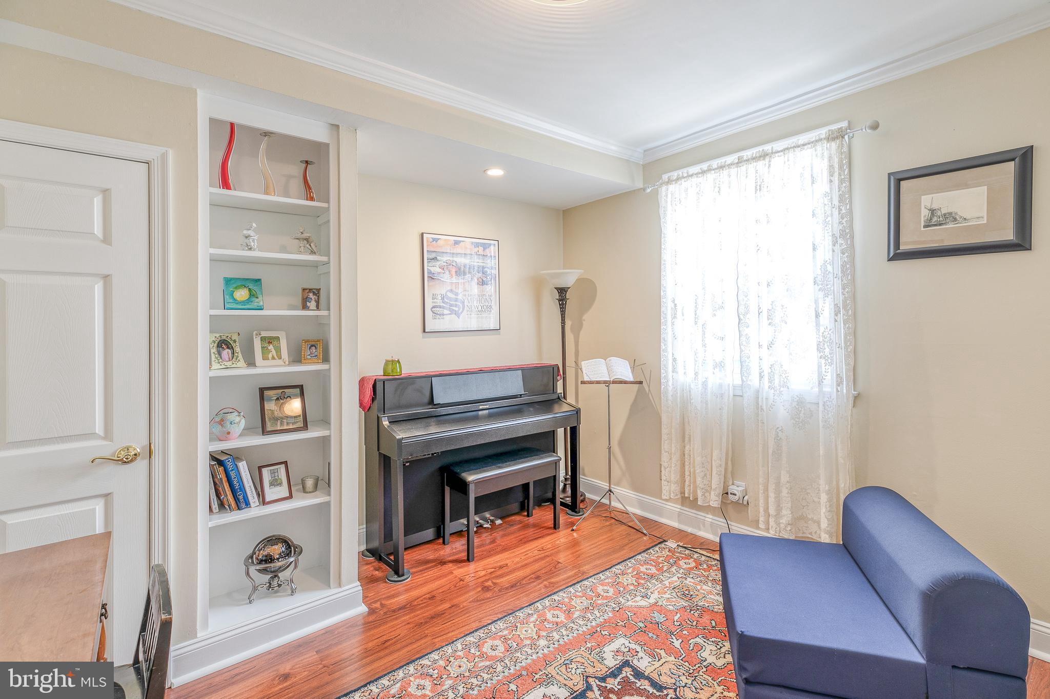 1721 Addison Street Philadelphia, PA 19146 - Photo 15 of 22 Gallery Image 15