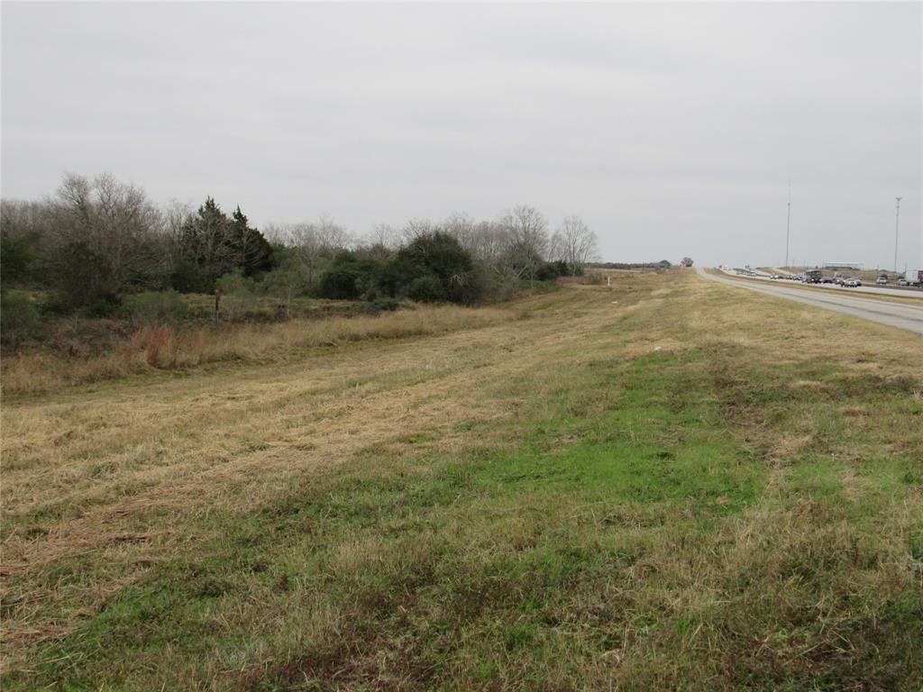 Tbd Tbd I-10 Frontage Road Cat Spring, TX 78933 - Photo 3 of 13 a view of an ocean