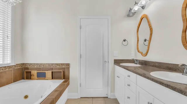 $599,900 | 9630 Wiltshire Drive, Ooltewah, TN 37363