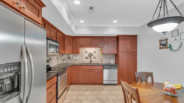 $599,900 | 9630 Wiltshire Drive, Ooltewah, TN 37363