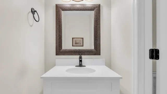 $599,900 | 9630 Wiltshire Drive, Ooltewah, TN 37363