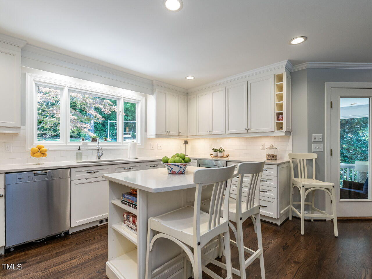 900 Davidson Street Raleigh, NC 27609 - Photo 12 of 36 014-1280x960-kitchen
