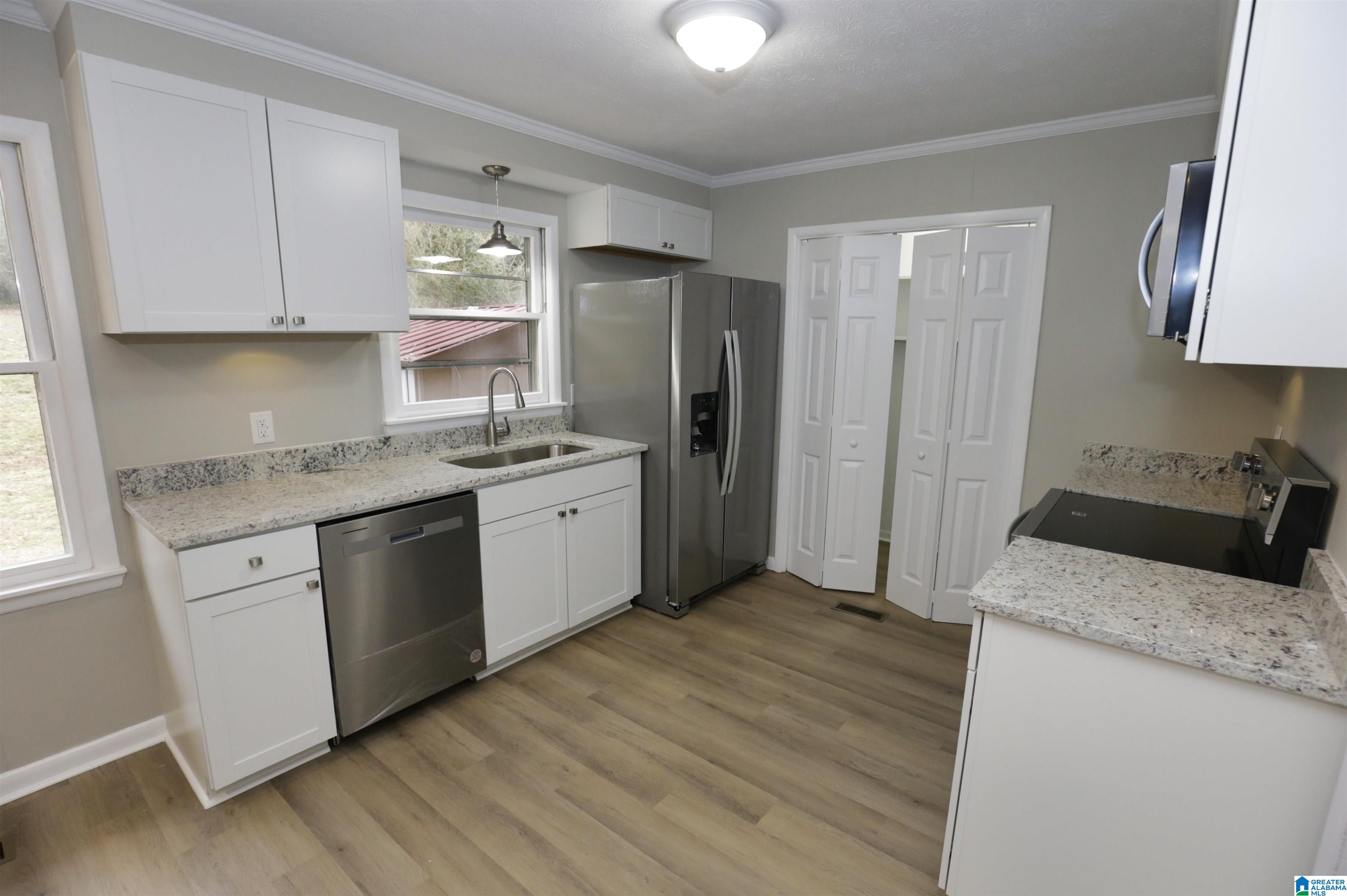910 Lenlock Lane Anniston, AL 36206 - Photo 7 of 29