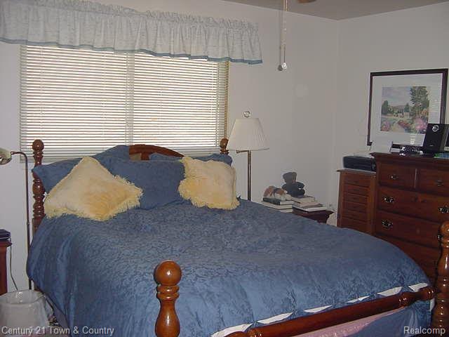 2185 Warrington Road Rochester, MI 48307 - Photo 7 of 16 Master