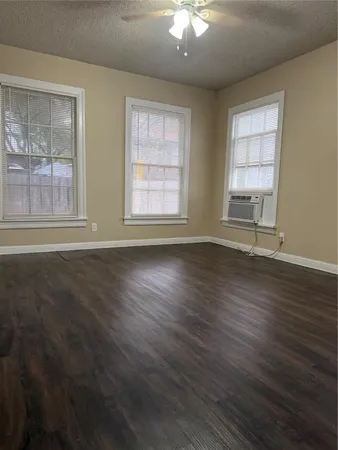 $1,295 | 504 West St Johns Avenue, Unit A, Austin, TX 78752
