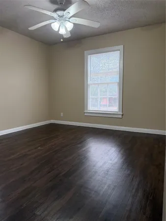 $1,295 | 504 West St Johns Avenue, Unit A, Austin, TX 78752