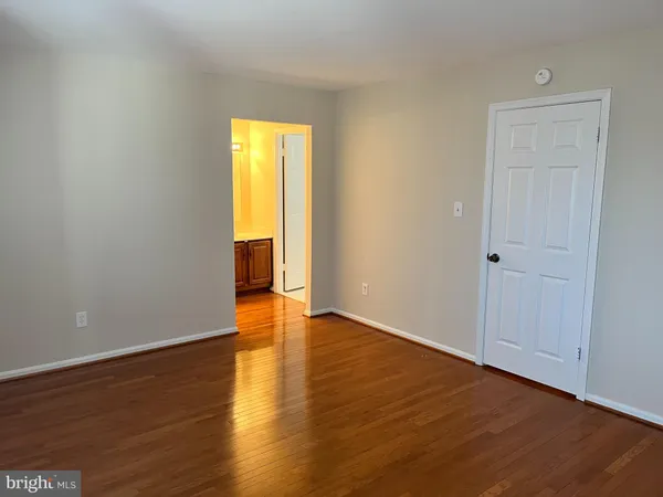 $3,550 | 10137 Oakwood Chase Court, Oakton, VA 22124