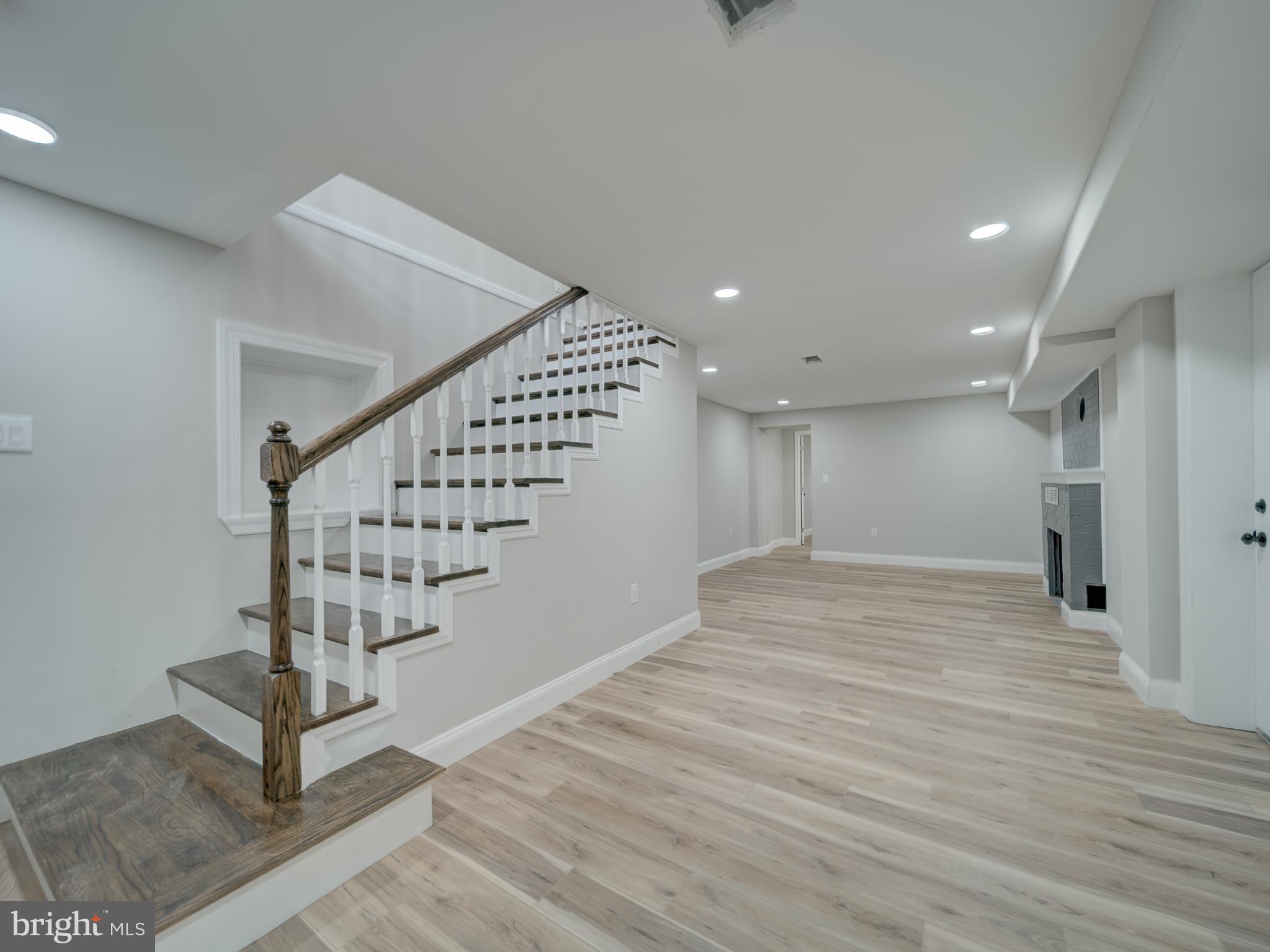 401 Bryan Point Road Accokeek, MD 20607 - Photo 33 of 48 a view of entryway with wooden floor