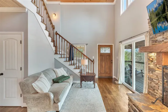 $549,900 | 125 Chauga Shoals Drive, Westminster, SC 29693