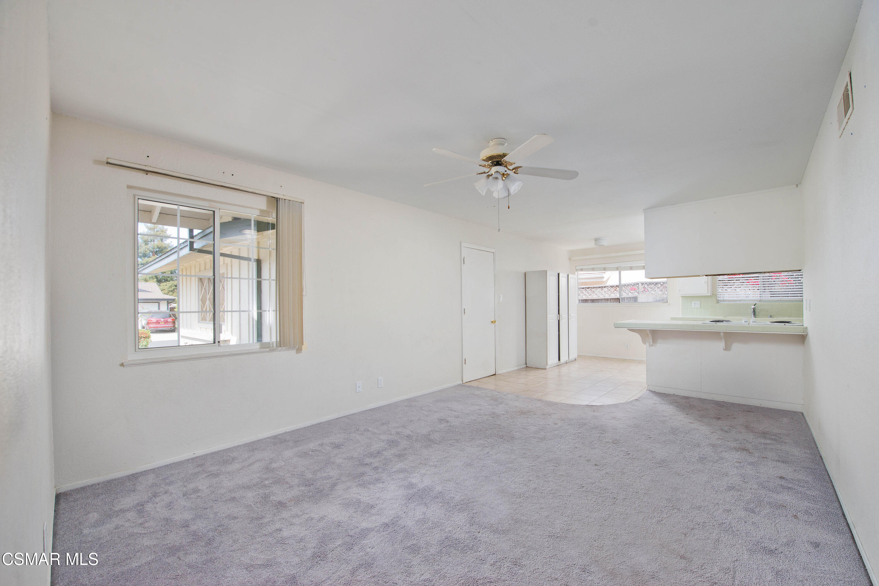 1944 Hayden Street Camarillo, CA 93010 - Photo 4 of 28 DSC_8743
