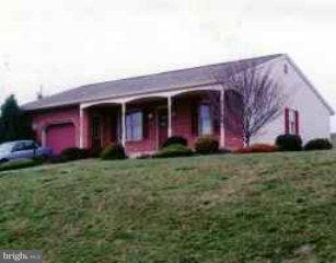 128 Tracy Berg Road Lancaster, PA 17603 - Photo 1 of 1