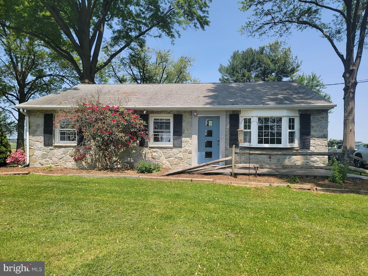 282 Sprecher Road Lancaster, PA 17603 - Photo 1 of 37 Gallery Image 1
