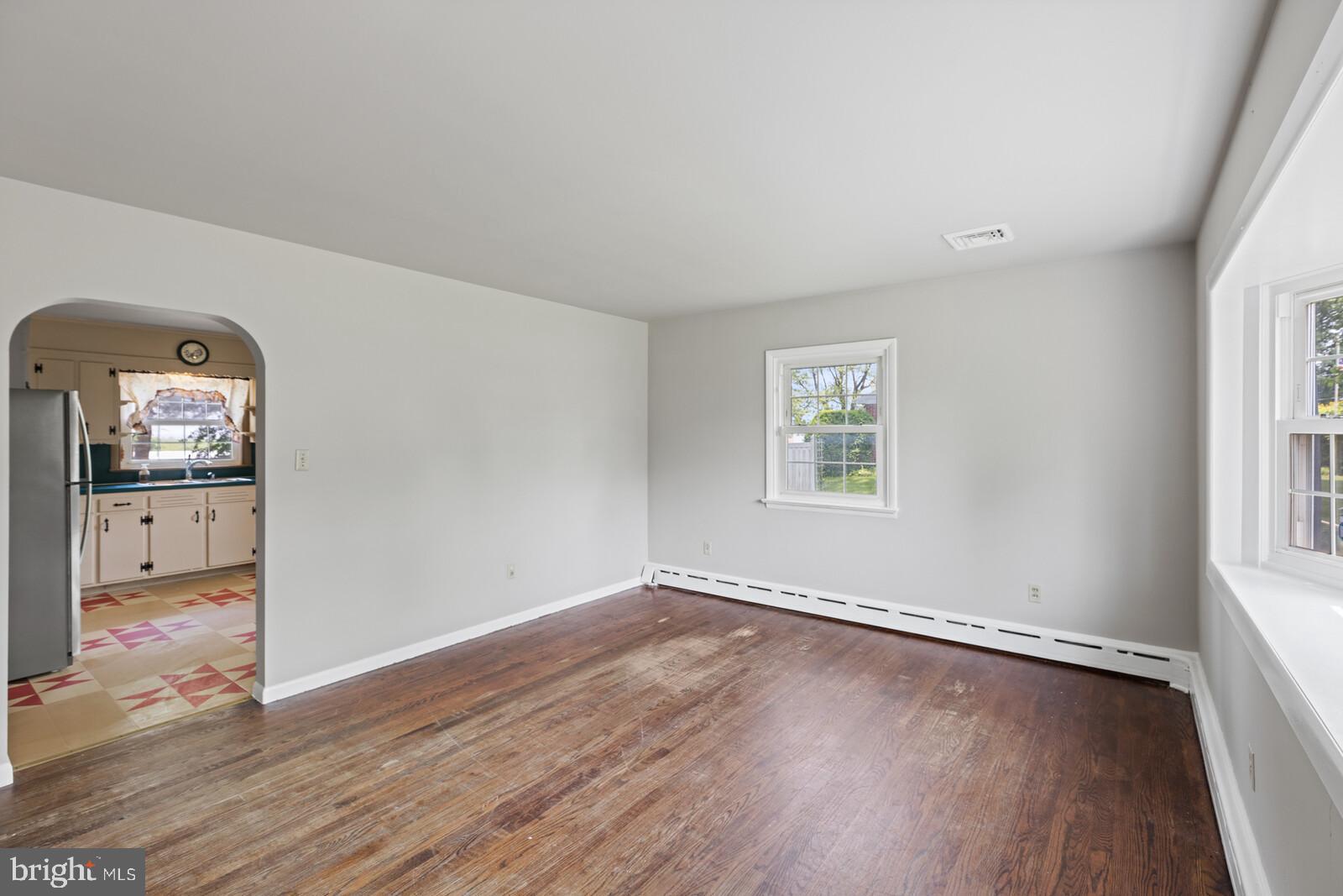 282 Sprecher Road Lancaster, PA 17603 - Photo 5 of 37 Gallery Image 5