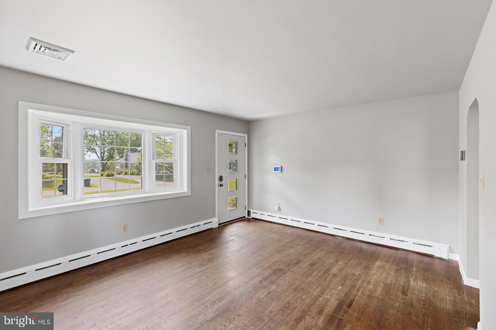 282 Sprecher Road Lancaster, PA 17603 - Photo 7 of 37 Gallery Image 7