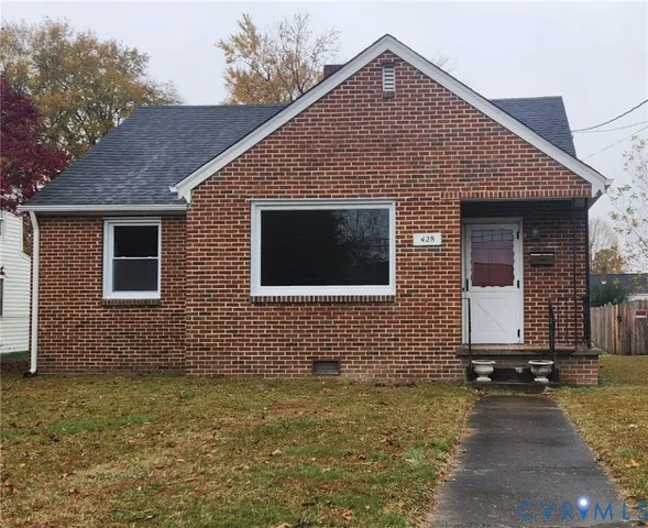 $1,450 | 428 Roslyn Avenue, Colonial Heights, VA 23834