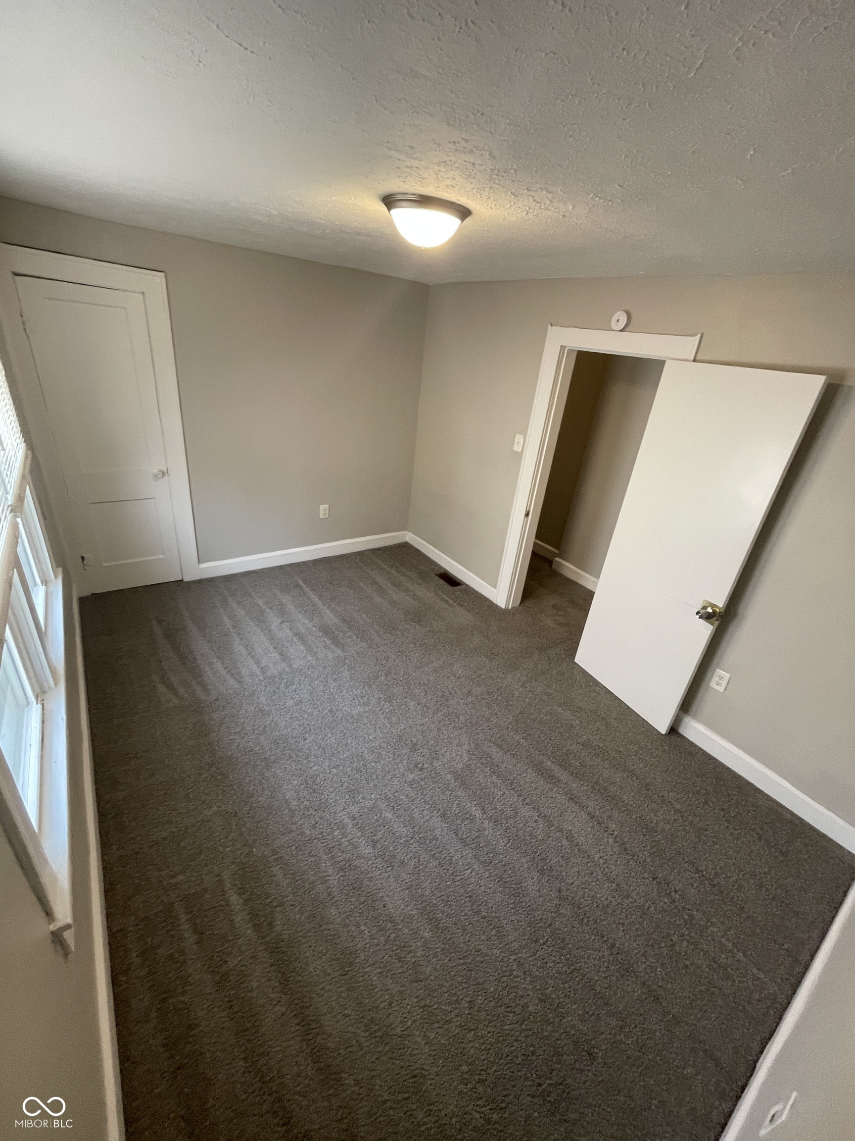 4212 East Washington Street Indianapolis, IN 46201 - Photo 15 of 19