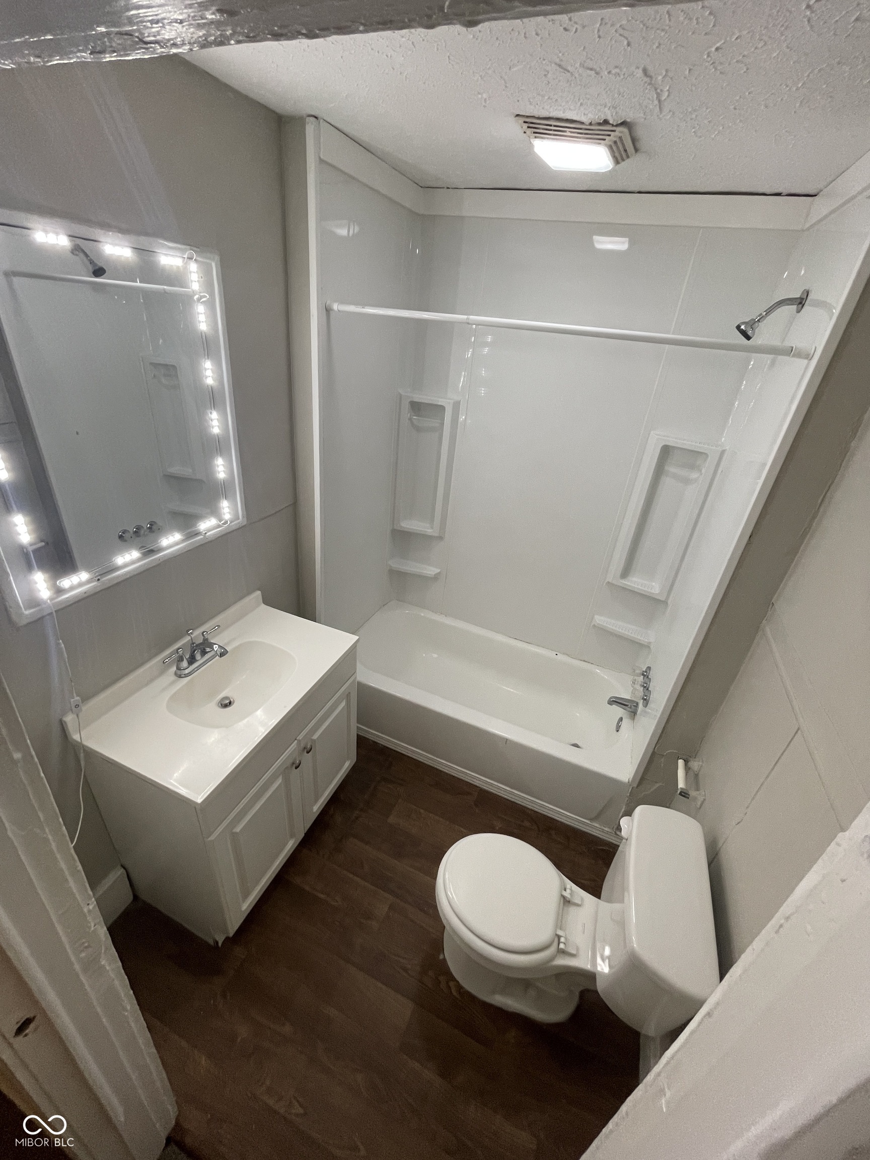 4212 East Washington Street Indianapolis, IN 46201 - Photo 18 of 19