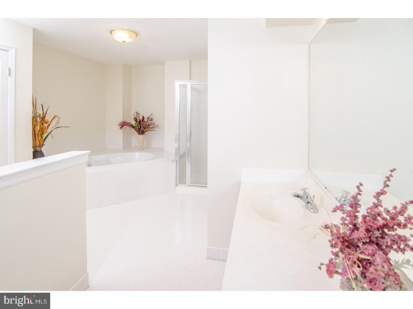 522 Brickhouse Road Princeton, NJ 08540 - Photo 14 of 25 Master Bathroom