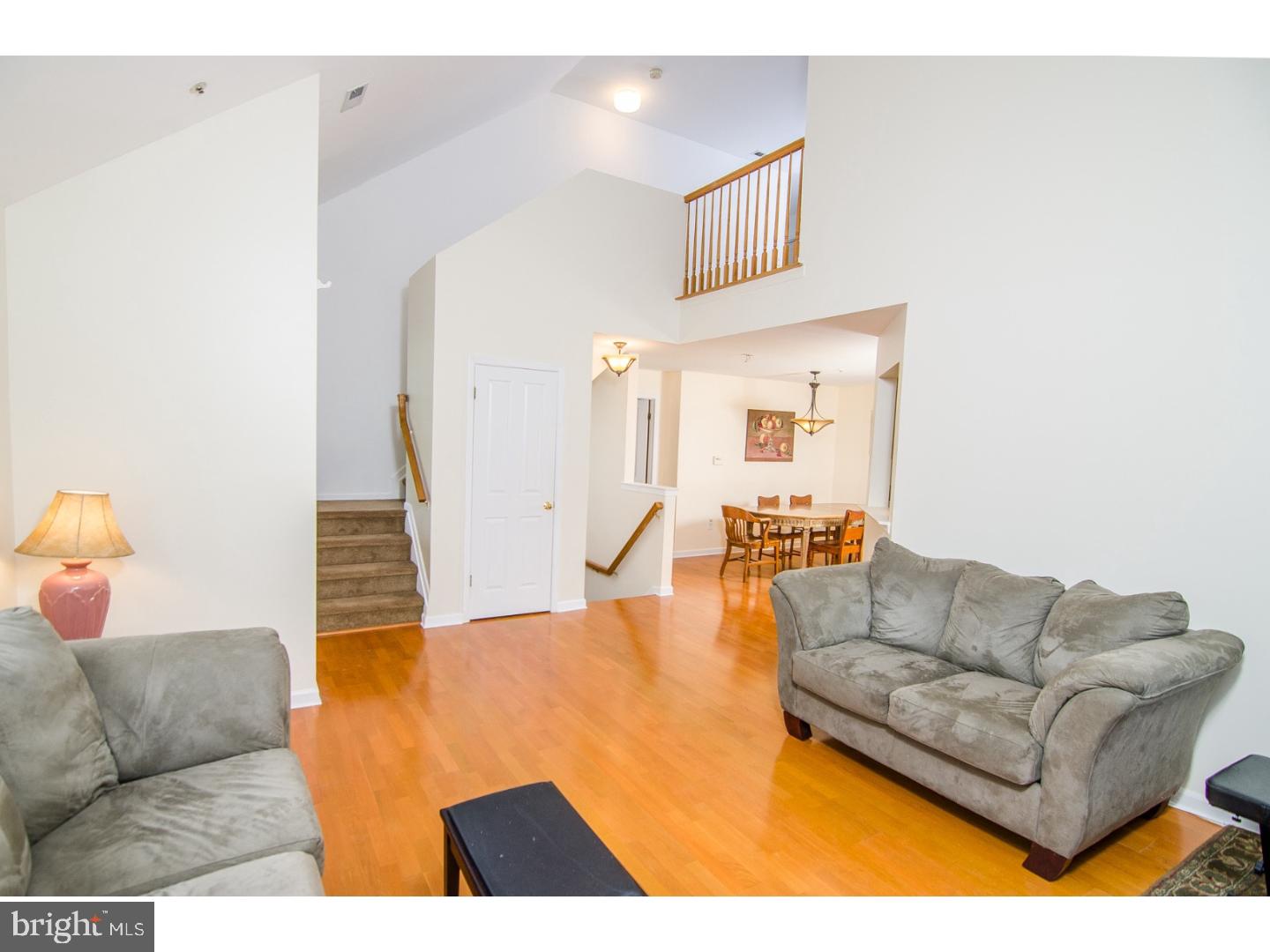 522 Brickhouse Road Princeton, NJ 08540 - Photo 4 of 25 Family Room