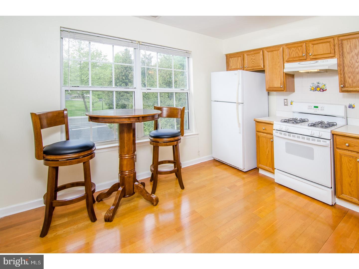 522 Brickhouse Road Princeton, NJ 08540 - Photo 8 of 25 Kitchen