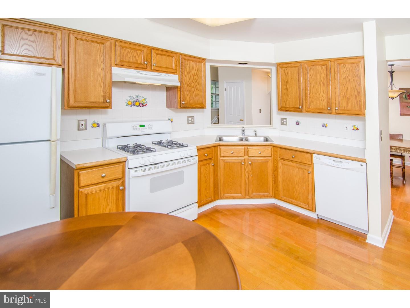 522 Brickhouse Road Princeton, NJ 08540 - Photo 9 of 25 Kitchen