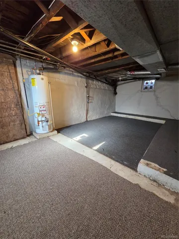 $2,100 | 958 Lowell Boulevard, Denver, CO 80204