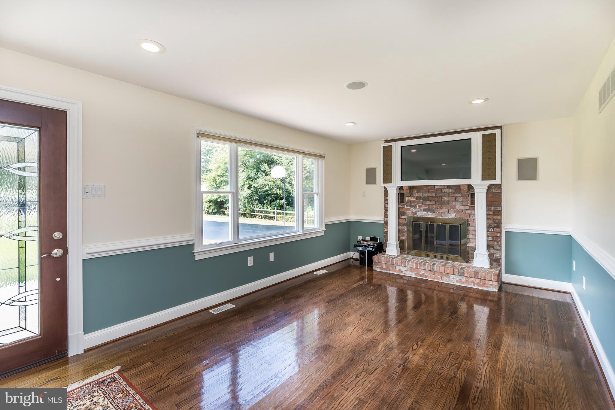 16968 Moss Meadow Way Mount Airy, MD 21771 - Photo 7 of 93 Gallery Image 7