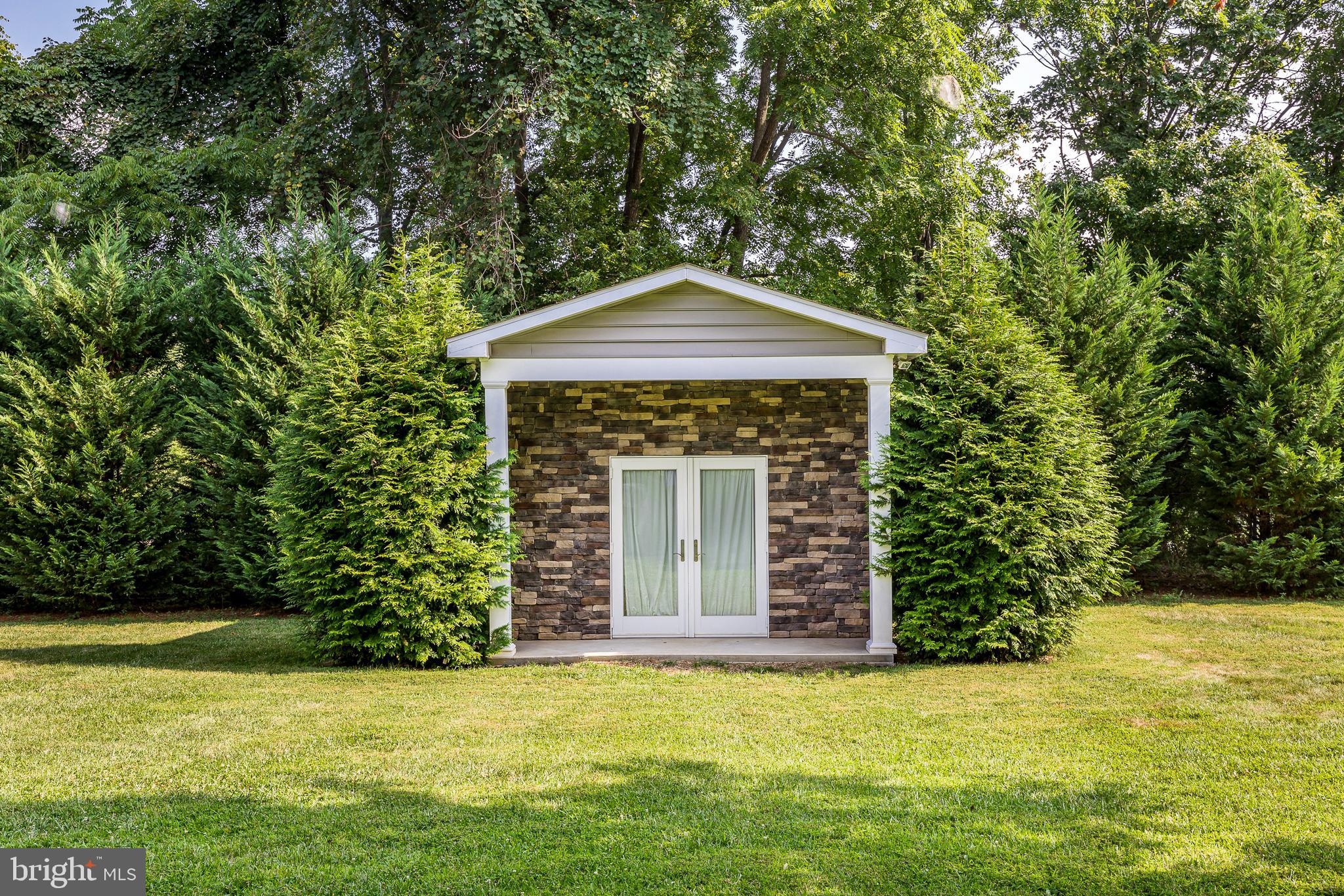 16968 Moss Meadow Way Mount Airy, MD 21771 - Photo 83 of 93 Separate Bonus Room!!