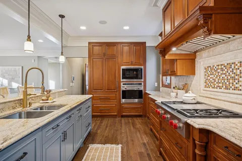 $2,300,000 | 5321 Halifax Avenue South, Edina, MN 55424