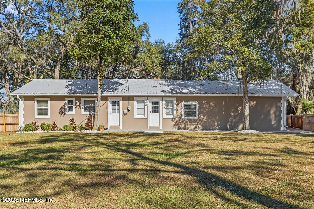 182 Cargo Way Keystone Heights, FL 32656 - Photo 2 of 46 44-FY3A2185