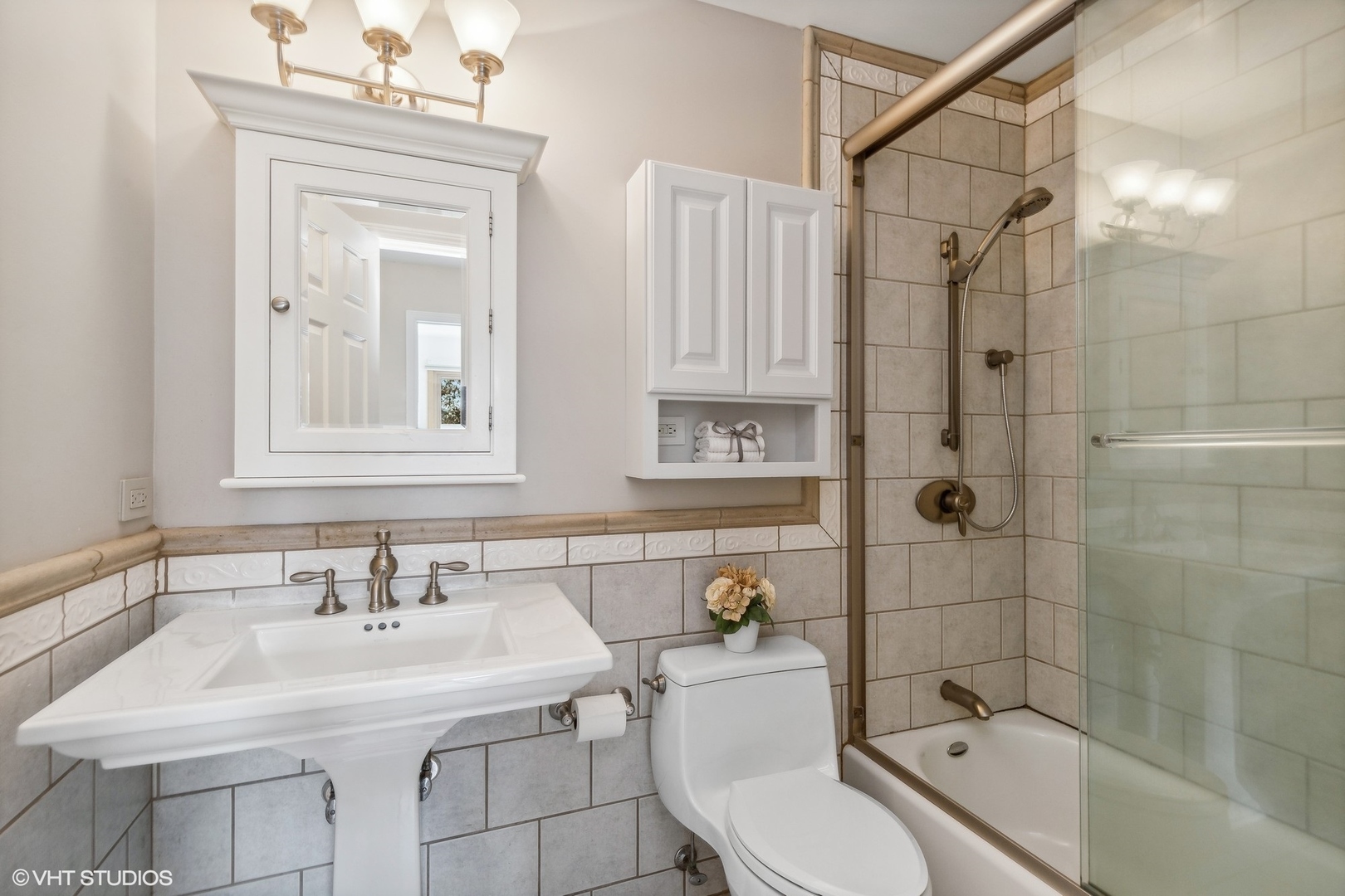 2186 High Point Drive Lindenhurst, IL 60046 - Photo 18 of 34 Gallery Image 18