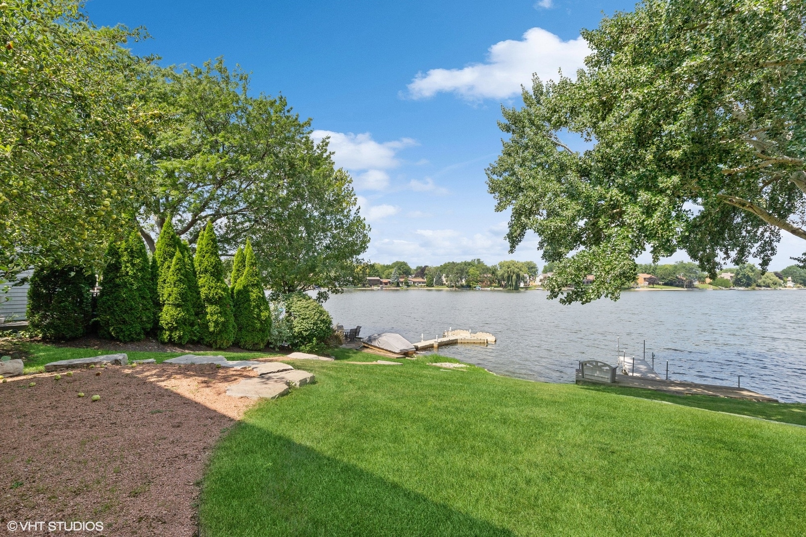 2186 High Point Drive Lindenhurst, IL 60046 - Photo 26 of 34 Gallery Image 26