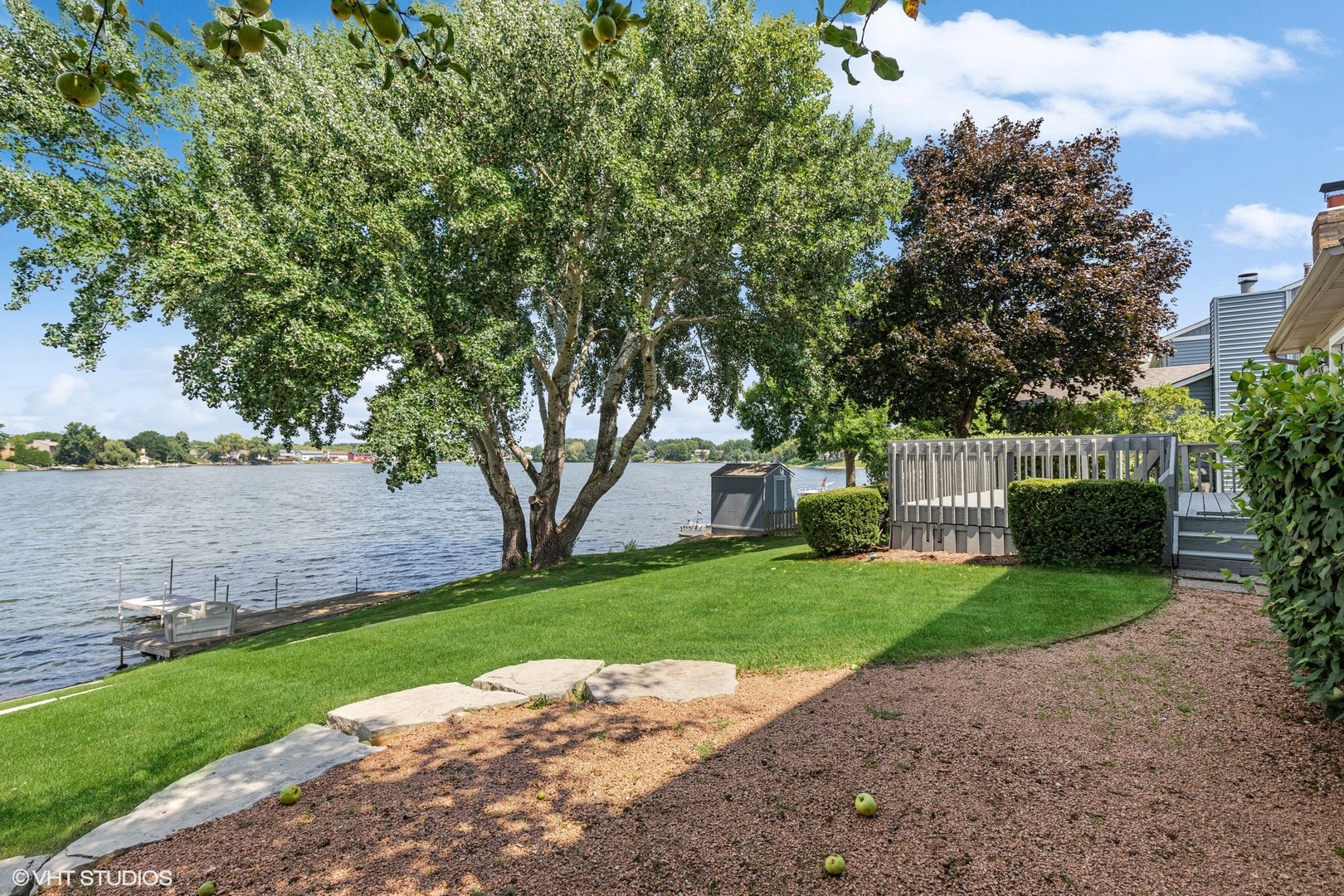2186 High Point Drive Lindenhurst, IL 60046 - Photo 27 of 34 Gallery Image 27