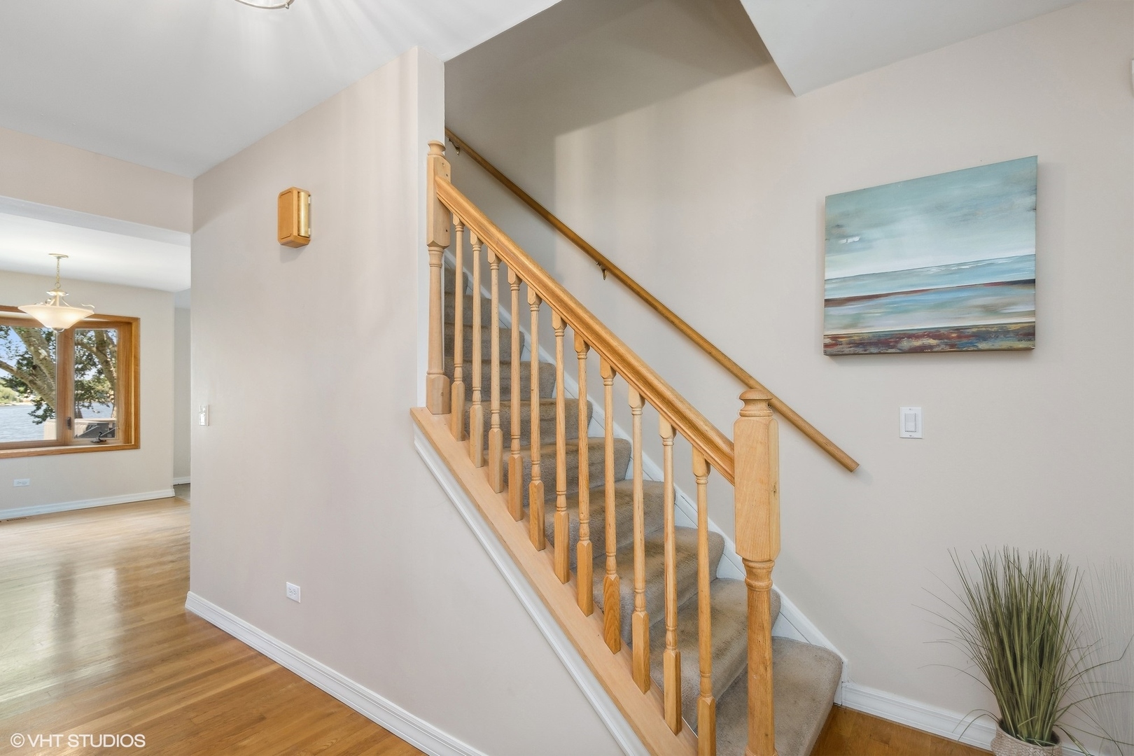 2186 High Point Drive Lindenhurst, IL 60046 - Photo 3 of 34 Gallery Image 3
