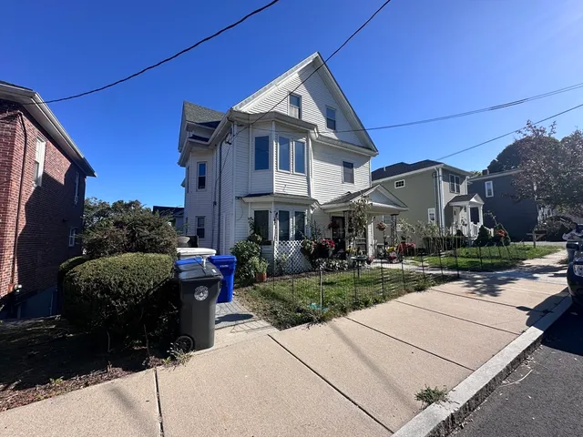 $3,200 | 27 Prescott Avenue, Unit 2, Chelsea, MA 02150