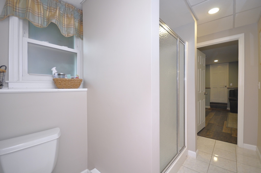 46 Bridle Road Bridgewater, MA 02324 - Photo 26 of 37 Gallery Image 26