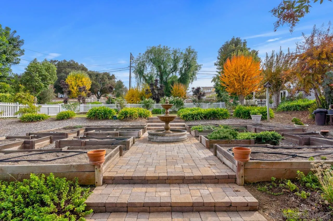 1346 El Nido Drive Fallbrook, CA 92028 - Photo 47 of 75