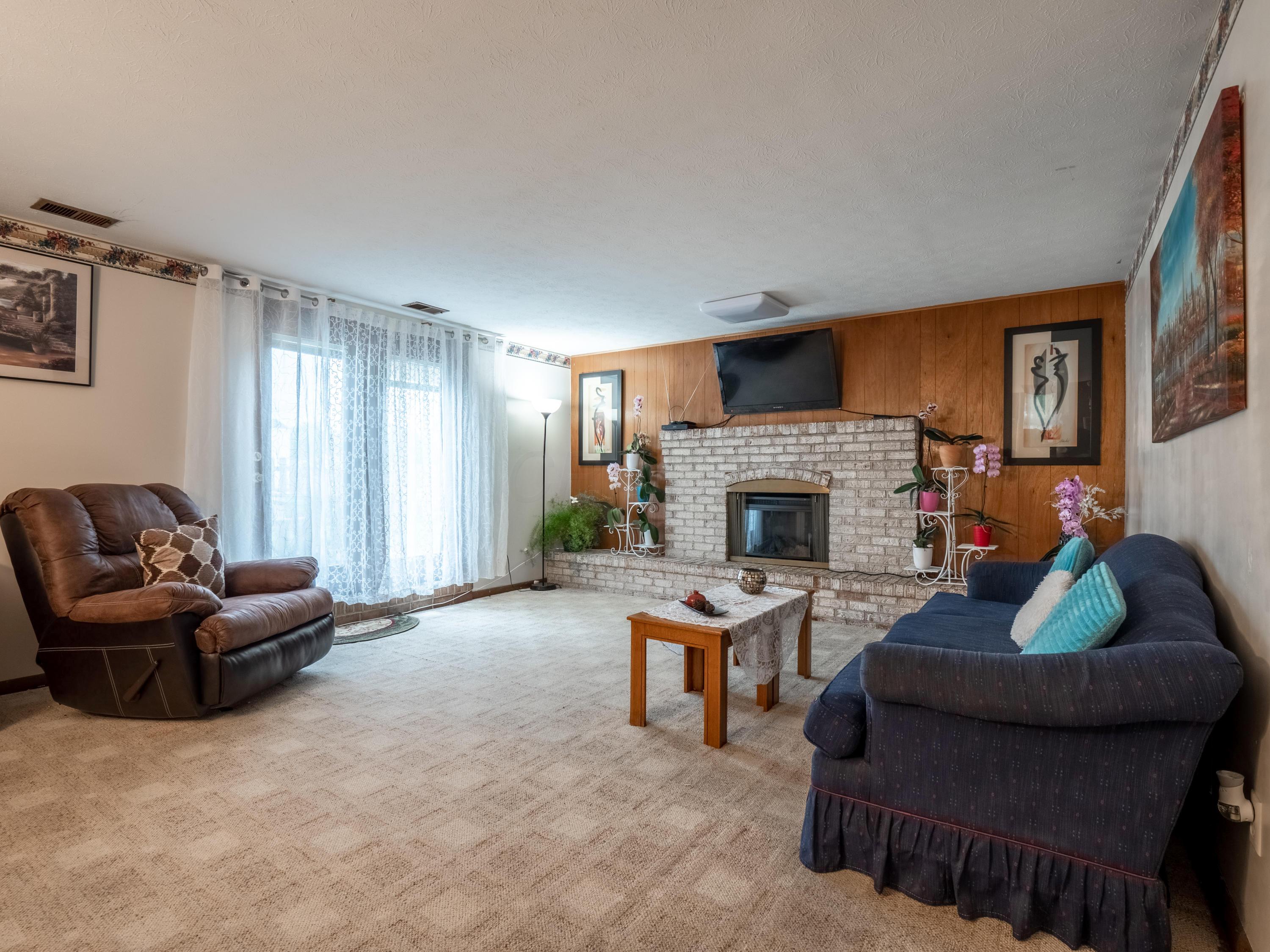 1643 Norma Road Columbus, OH 43229 - Photo 15 of 43 Gallery Image 15