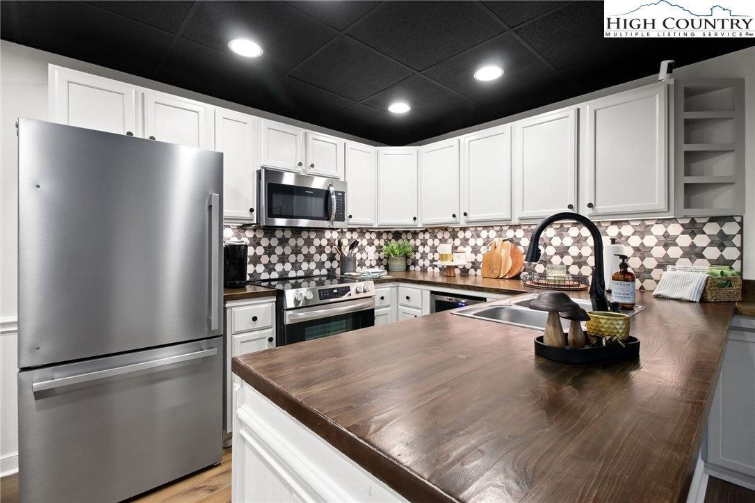 140 Gentry Road Boone, NC 28607 - Photo 33 of 49