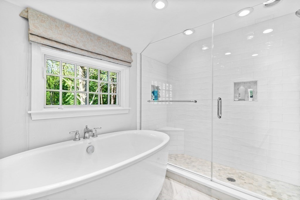 11 Longmeadow Road Hingham, MA 02043 - Photo 22 of 42 Gallery Image 22