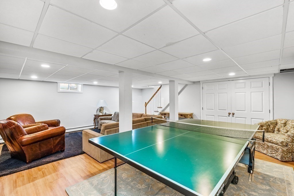 11 Longmeadow Road Hingham, MA 02043 - Photo 28 of 42 Gallery Image 28