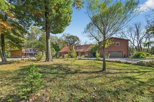 $800,000 | 19689 Coventry Circle, Unit 360, Marthasville, MO 63357