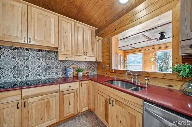 $800,000 | 19689 Coventry Circle, Unit 360, Marthasville, MO 63357