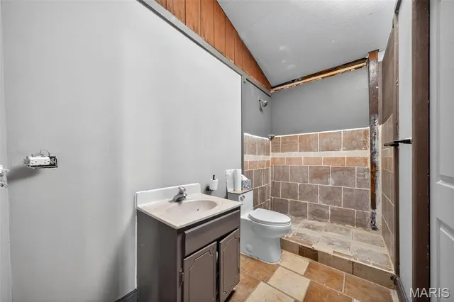 $800,000 | 19689 Coventry Circle, Unit 360, Marthasville, MO 63357