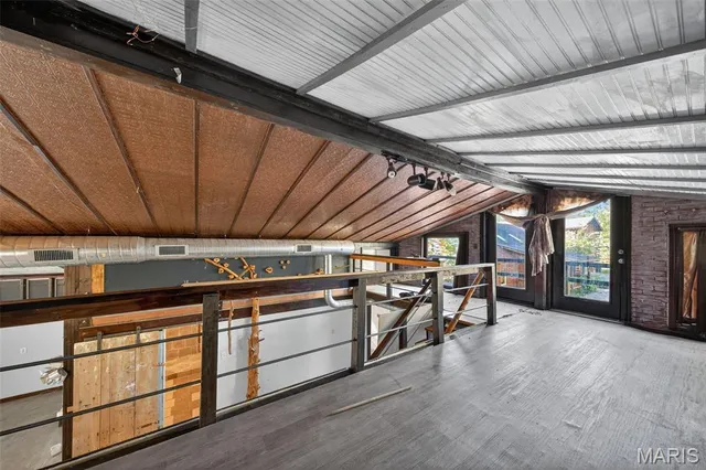 $800,000 | 19689 Coventry Circle, Unit 360, Marthasville, MO 63357