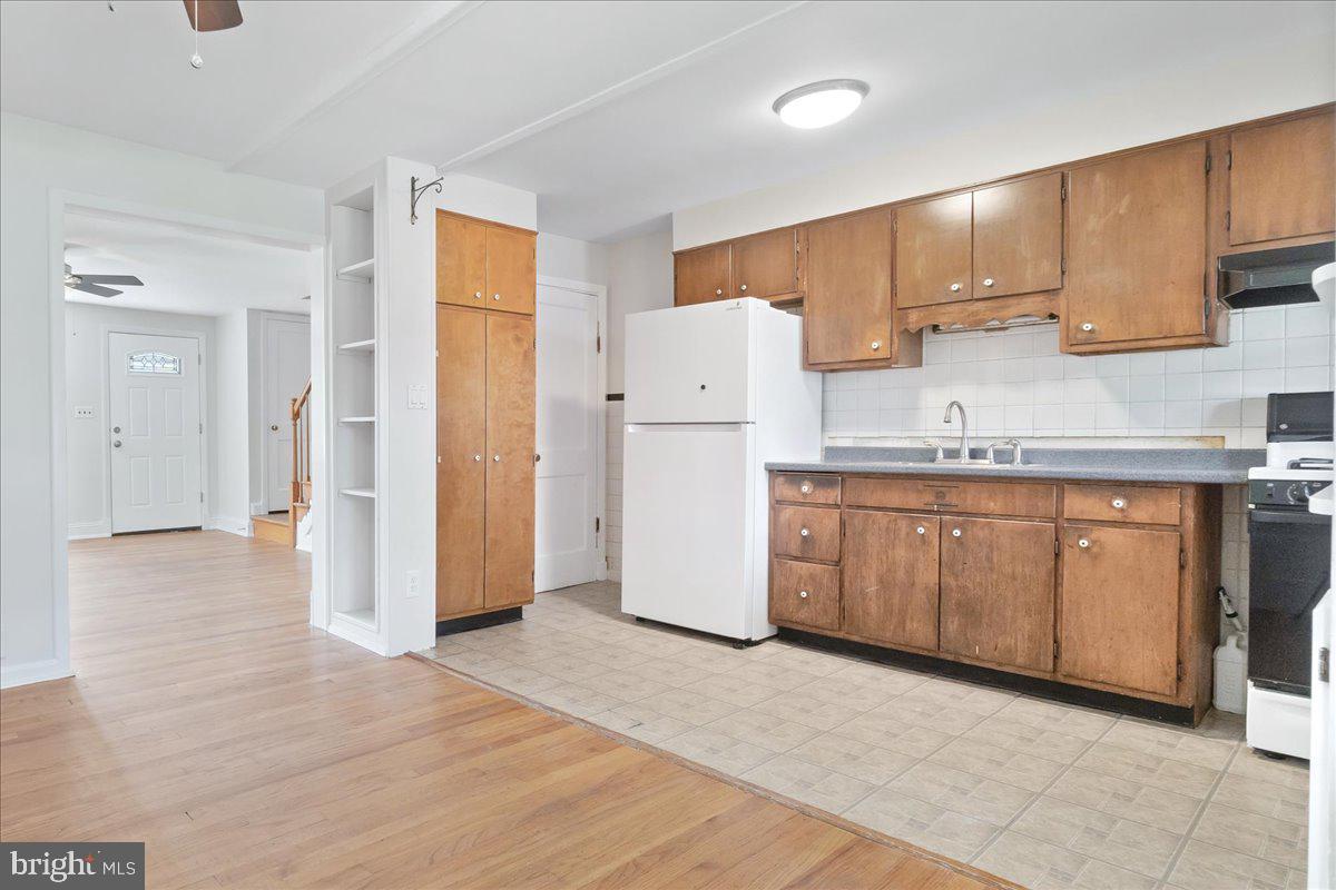 1826 Dunmere Road Dundalk, MD 21222 - Photo 12 of 30 Gallery Image 12