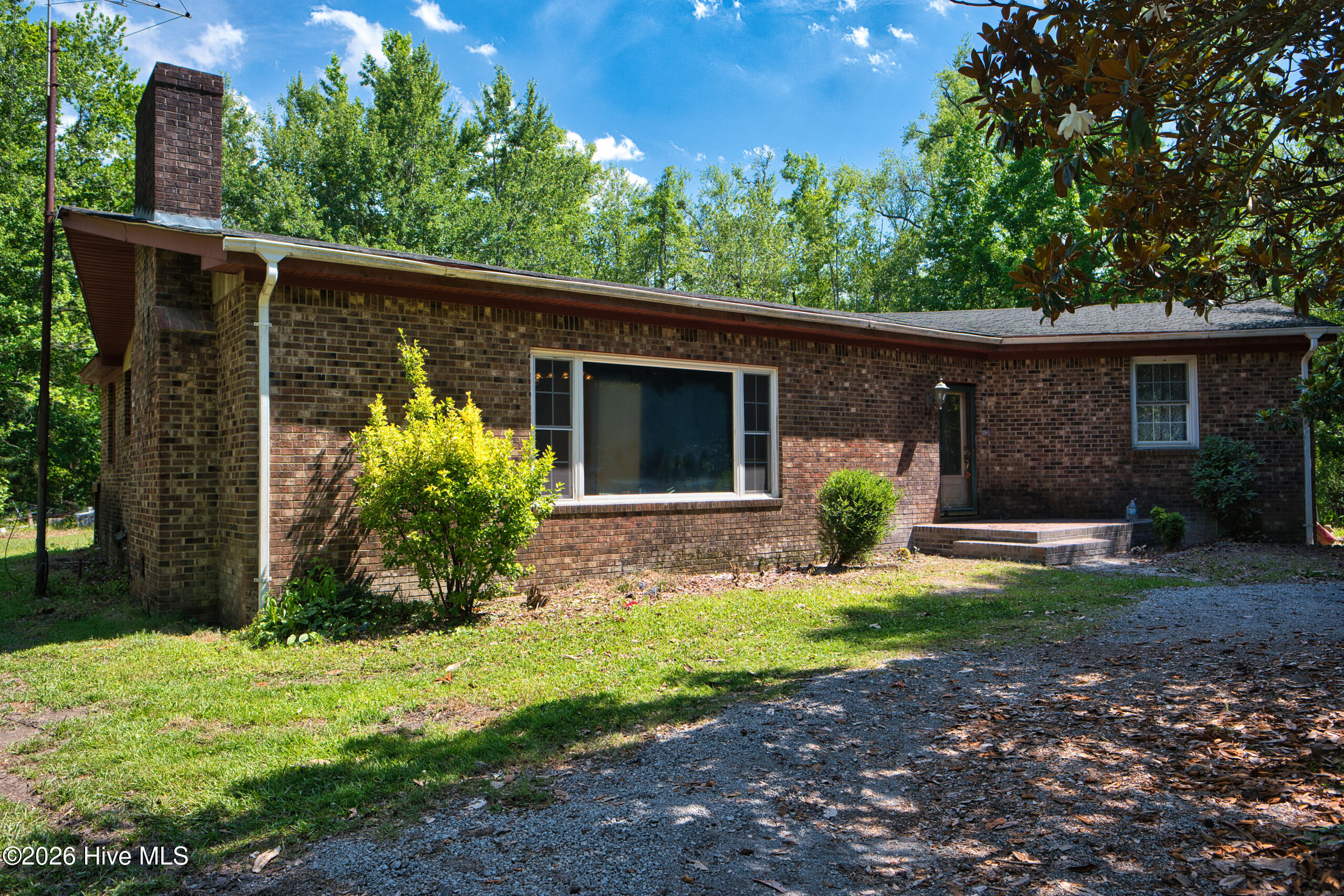 380 Fort Island Road Eure, NC 27935 - Photo 1 of 33